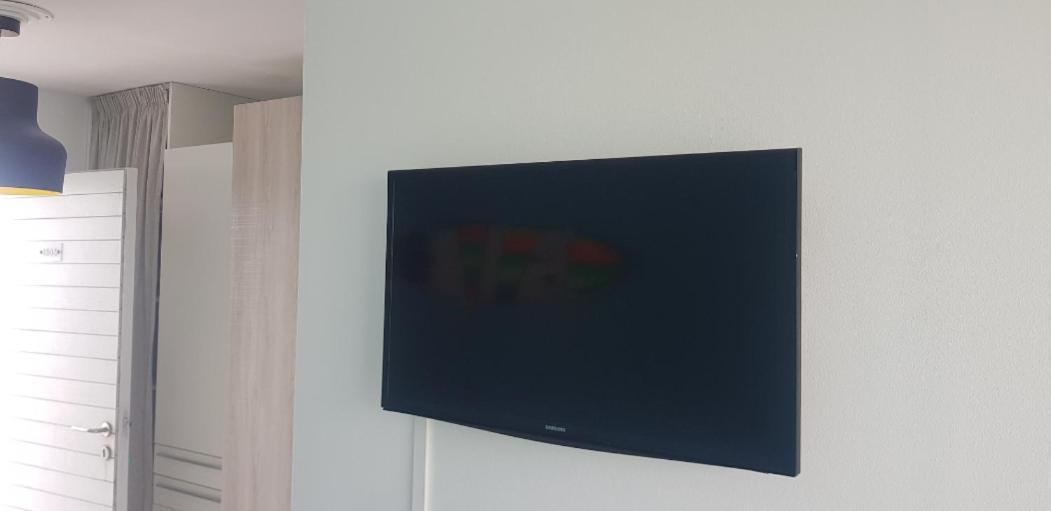 Tres Bel Appartement Avec Vue Mer, Acces Direct A La Plage Et Piscine Surveillee سانت فرانسوا المظهر الخارجي الصورة